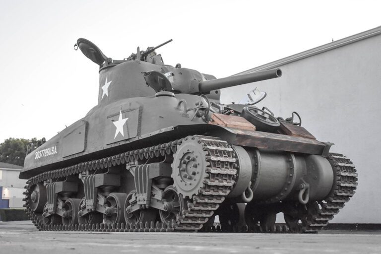 1943-Sherman-M4A1-Tank-Auction-Stuff-Detective