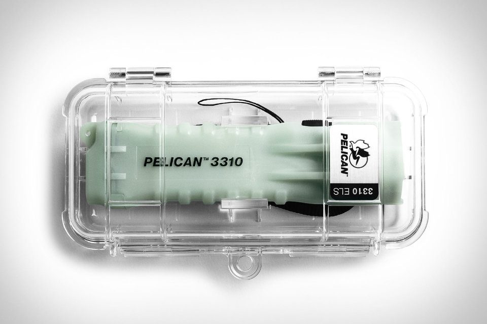 pelican-3310-flashlight-stuffdetective