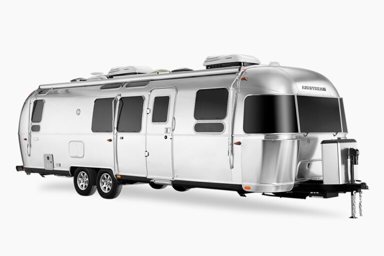 Airstream-Flying-Cloud-30FB-Office-Trailer-Stuff-Detective
