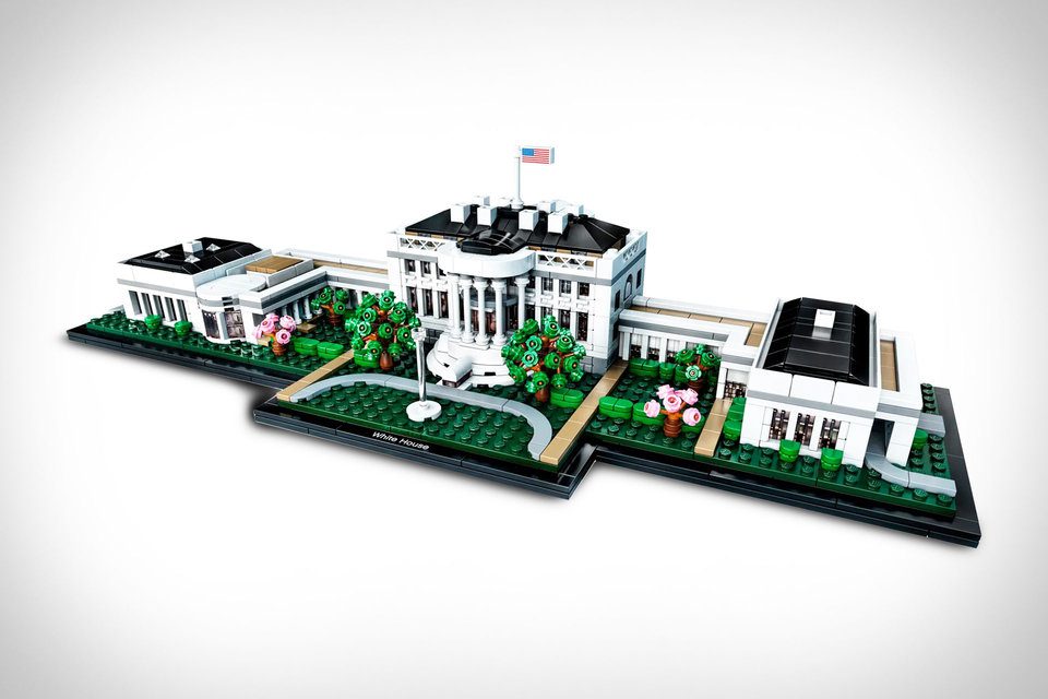 LEGO-Architecture-Collection-The-White-House-Stuff-Detective-2
