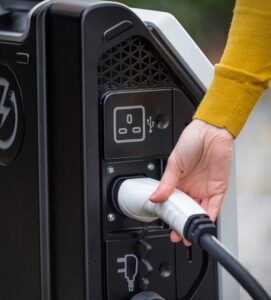 Zipcharge-Go-Portable-EV-Charging-Station-Stuff-Detective-6