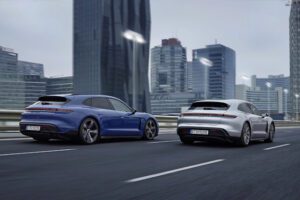 2022-Porsche-Taycan-Sport-Turismo-Stuff-Detective-5