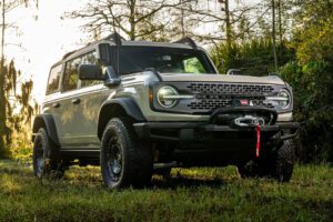 2022-Ford-Bronco-Everglades-Special-Edition-Stuff-Detective-5
