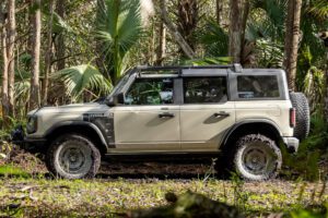 2022-Ford-Bronco-Everglades-Special-Edition-Stuff-Detective-6