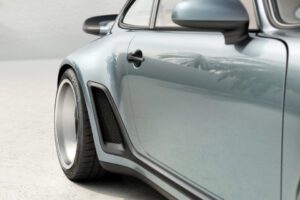Porsche-911-964-Turbo-Study-By-Singer-Stuff-Detective-6