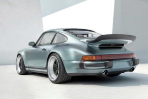 Porsche-911-964-Turbo-Study-By-Singer-Stuff-Detective-8
