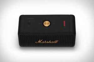 marshall-emberton-wireless-speaker-stuff-detective-3