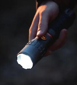 nebo-slyde-king-2k-flashlight-stuff-detective-5