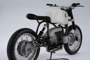 Luuc-Muis-Creations-Electric-Motorcycle-Conversion-Kit-Stuff-Detective-3
