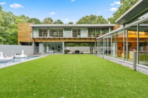 Forest Crossing House in Sagaponack