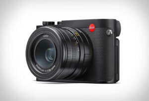 Compact Leica Q3 full frame camera