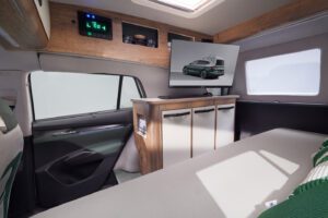 Škoda Roadiaq: The Student-Designed Concept Car for Digital Nomads